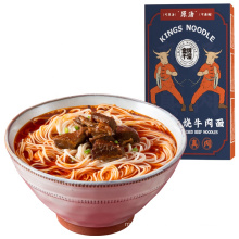 Braised beef noodles with sauce